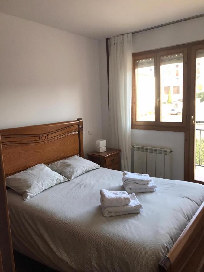 Casa Buganvilla. Apartamento Con Jardin, A 100 Metros Del Centro. Comillas Kültér fotó